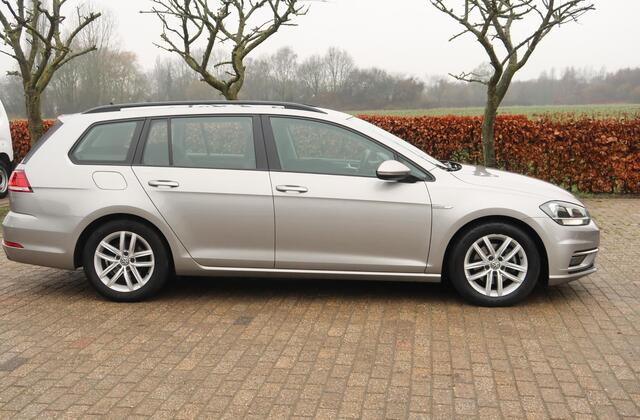 Volkswagen GOLF Variant 1.5 TSI Comfortline Automaat Trekhaak Navi Camera
