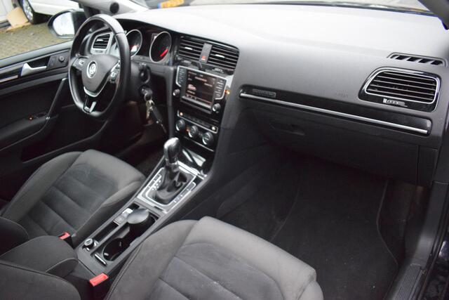 Volkswagen GOLF 1.4 TSI AUTOMAAT / ORGINEEL NL AUTO / 126 DKM / 200 PK