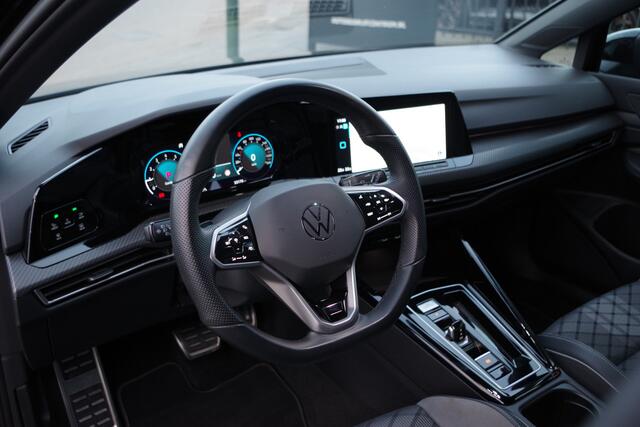 Volkswagen GOLF 1.5 eTSI 131 PK R-Line, Camera, Adap. Cruise Control, LED, Camera