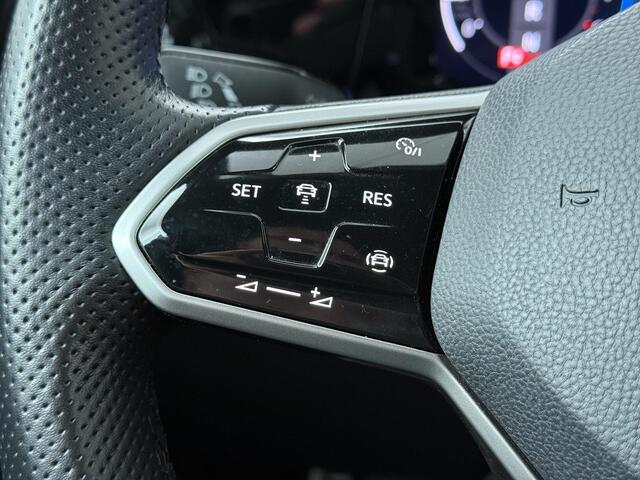 Volkswagen GOLF 1.5 eTSI R-Line Business | 150 PK | Automaat | Panoramadak | Stoelverwarming | Climate control |