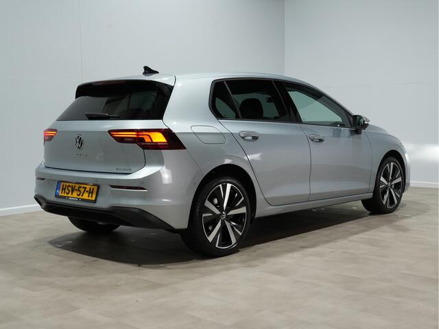 Volkswagen GOLF 1.5 eHybrid Life Edition Navi via App Stoel/Stuurverw. massage Camera 18"velgen