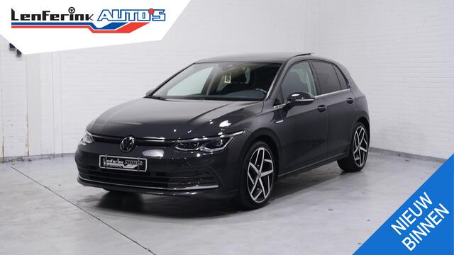 Volkswagen GOLF 1.5 eTSI 150 pk Style DSG Aut. Panodak, NAP LED Koplampen, App Connect, Parkeerhulp, 1e Eigenaar