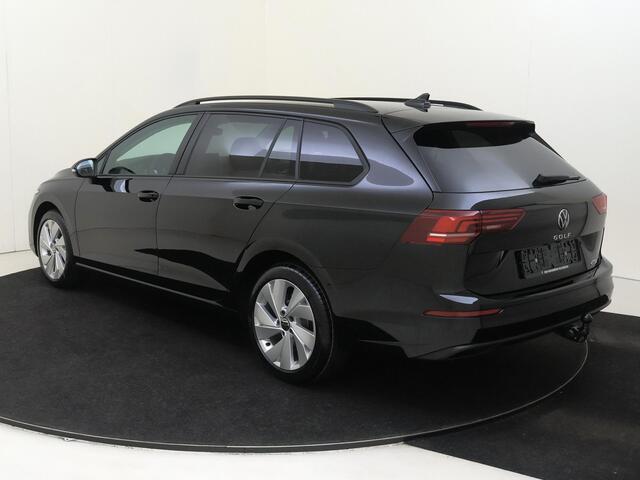 Volkswagen GOLF Variant Life Edition | 'App-Connect' draadloze smartphone integratie | Achterbank in ongelijke delen neerklapbaar incl. middenarmsteun en doorlaadmogelijkheid | Afstandscontrolesysteem (Front Assist)