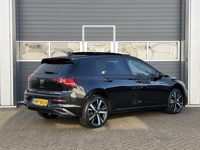 Volkswagen GOLF 1.5 eHybrid Life Edition | Pano | LED | Camera | Parkeer sensoren |