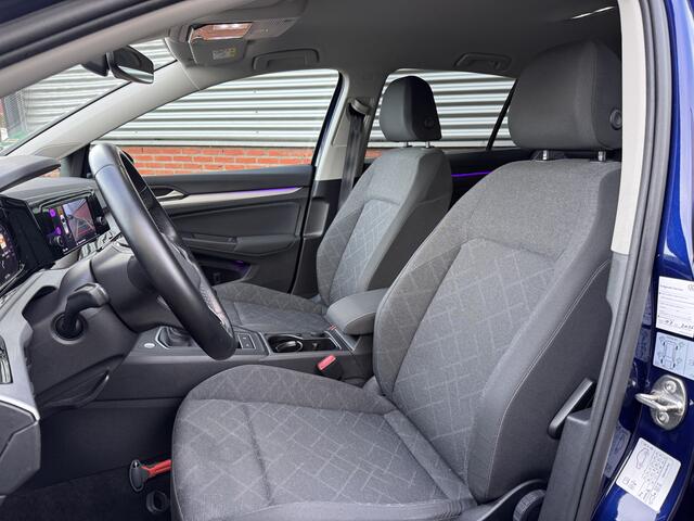 Volkswagen GOLF 1.5 TSI Life | Camera | Lounge Pakket | Extra Getint Glas Achter |