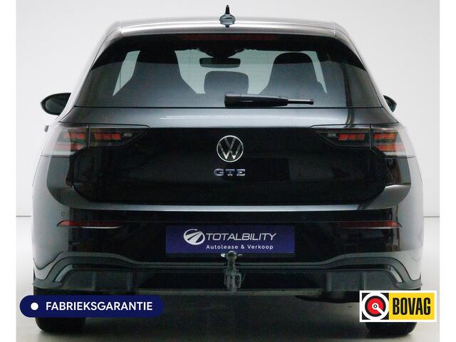Volkswagen GOLF 1.5 eHybrid GTE Black 272 PK automaat | IQ Led | Elec. trekhaak | Headup | Stoel- & stuurverw. | PDC V + A, Camera, App. connect, Navigatie, 131 KM actieradius (WLTP)