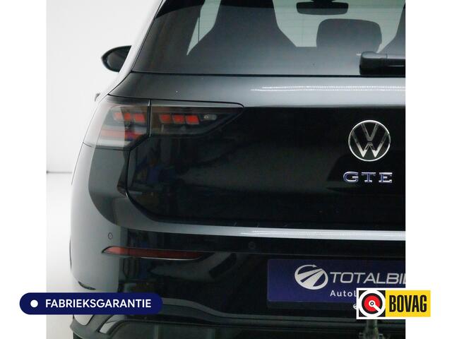 Volkswagen GOLF 1.5 eHybrid GTE Black 272 PK automaat | IQ Led | Elec. trekhaak | Headup | Stoel- & stuurverw. | PDC V + A, Camera, App. connect, Navigatie, 131 KM actieradius (WLTP)