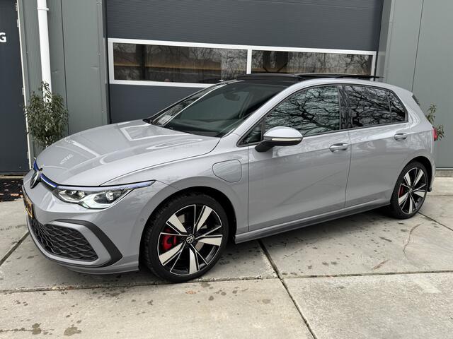 Volkswagen GOLF 1.4 eHybrid 245pk GTE Panorama Winterpakket Camera Assistentie pakket