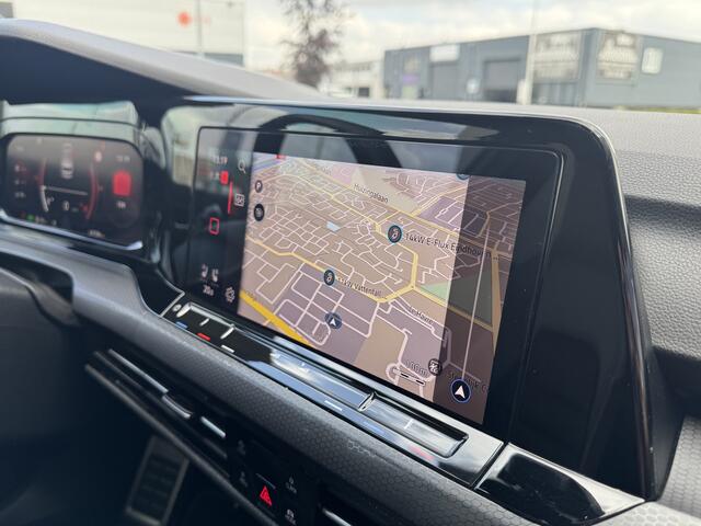 Volkswagen GOLF 8 GTI Clubsport 2.0 TSI 300pk DSG / Aut. Full options fabrieksgarantie 69dkm!!