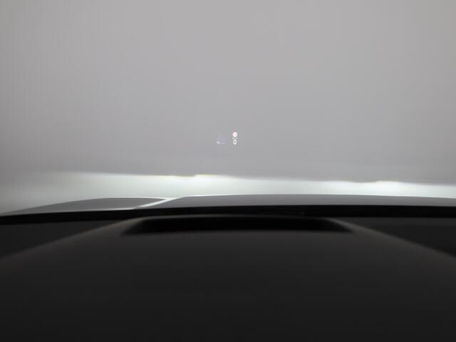 Volkswagen GOLF 1.5 eTSI 50 Jahre Edition 150 pk Automaat (DSG) | Navigatie | Panoramadak | Parkeersensoren | Achteruitrijcamera | Matrix LED koplampen | Stoelverwarming |