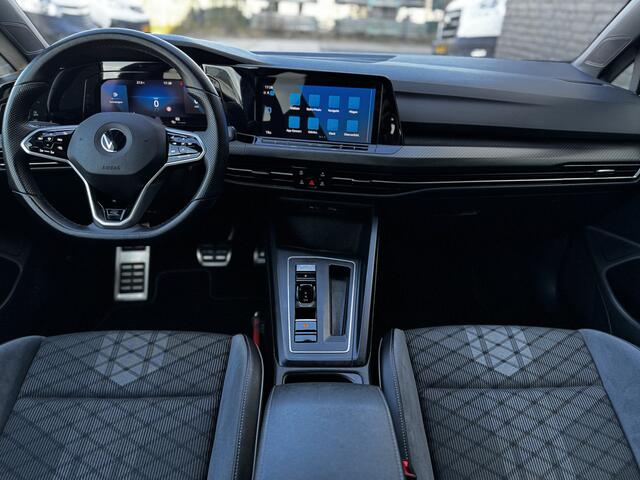 Volkswagen GOLF 1.5 eTSI 150PK 3 x R-Line | ACC | Climate | Navi | Carplay | Sfeerverl. | ¤19.900,- Incl. BTW