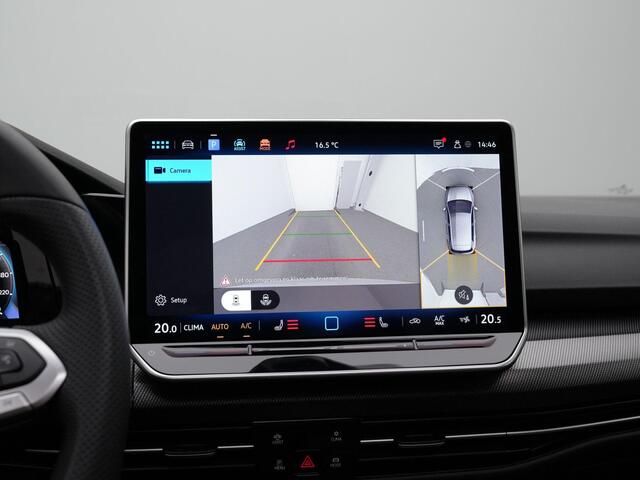 Volkswagen GOLF 1.5 eTSI 150 pk DSG R-Line | Panoramadak | 360 camera | IQ Light | Head-up display | Stuur-/stoelverwarming