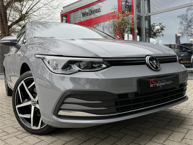 Volkswagen GOLF 1.5 TSI *!* PANODAK/ RADAR/ HuD/ 18 INCH/ CAMERA/ CARPLAY *!*