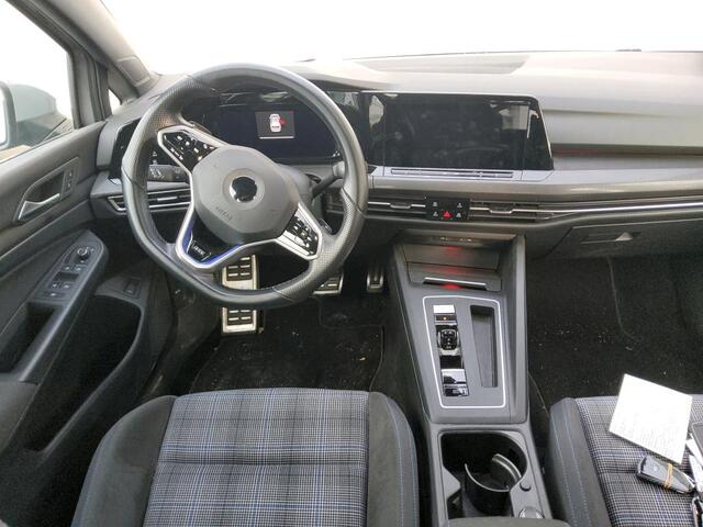 Volkswagen GOLF GTE 1.4 TSI eHybrid 245pk PHEV / Navigatie / Adaptive Cruise / Stoelverwarming / Wordt Verwacht