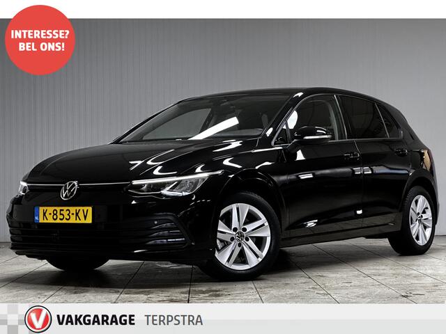 Volkswagen GOLF 1.0 TSI Life/ Virtual Cockpit/ Ambient Light/ 16'' LMV/ LED Koplampen/ Keyless-GO/ Lane-Assist./ Adaptive Cruise/ Apple + Android/ DAB+/ Navi/ Clima/ PDC V+A/ Extra getint glas.