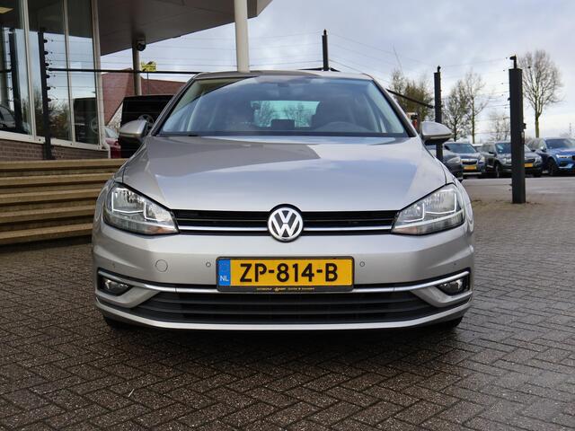 Volkswagen GOLF 1.6 TDI 116 PK AUT. *1e EIGENAAR / BTW* + MASSAGE | CARPLAY | ADAPTIVE CRUISE | TREKHAAK | STOELVERW. | DAB