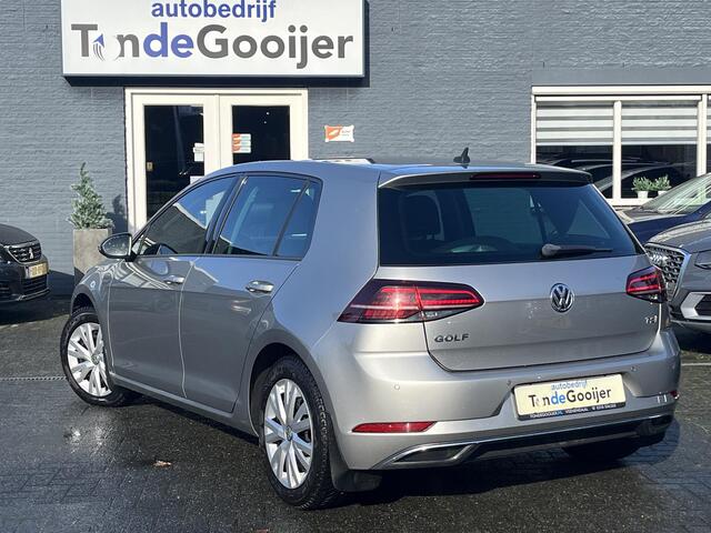Volkswagen GOLF 1.4 TSi DSG Highline | CAMERA | STANDKACHEL | STOELVERW. | 17" | LED | PDC V+A |