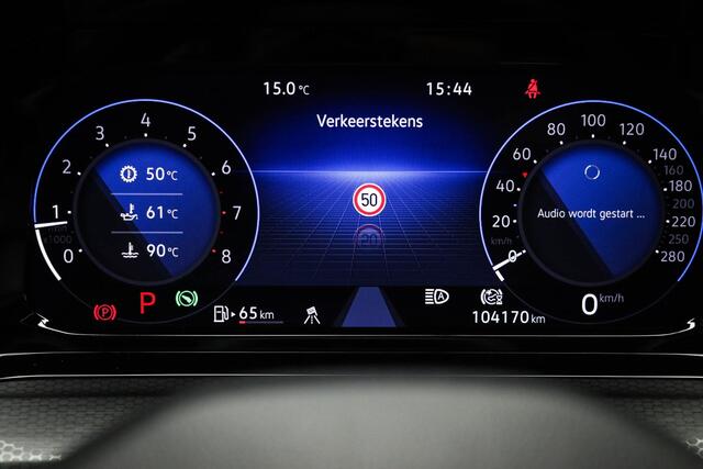 Volkswagen GOLF 2.0 TSI GTI Clubsport | PANORAMADAK | IQ LIGHT | 19" | PERFORMANCE / EXECUTIVE- PACK