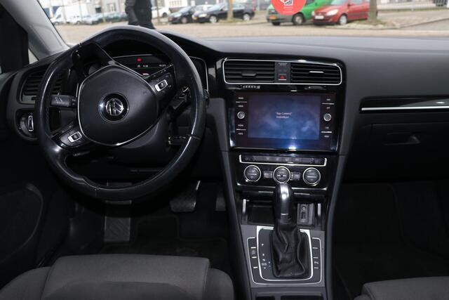 Volkswagen GOLF 1.5 TSI Highline Automaat Virtual Cockpit