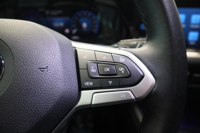 Volkswagen GOLF 1.5 eTSI Style Panoramadak Elec.Trekhaak IQ-led