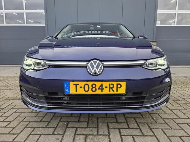 Volkswagen GOLF 1.5 eTSI Style Camera,massage,stuurverwarming!!