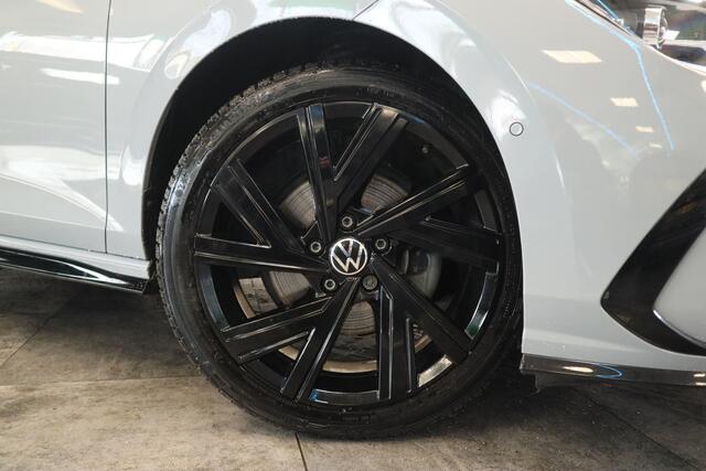 Volkswagen GOLF 1.5 eTSI Style R-Line Panoramadak Trekhaak