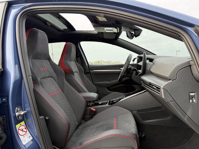 Volkswagen GOLF 8.5 2.0 TSI GTI Clubsport | Pano | HUD | IQ