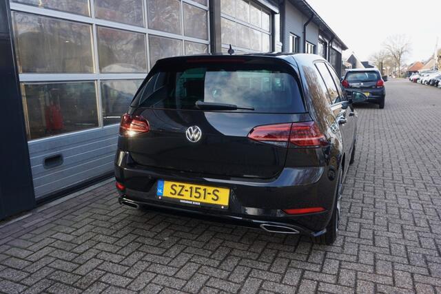 Volkswagen GOLF 1.0 TSI Highline Business R