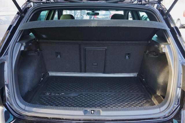 Volkswagen GOLF 1.0 TSI Highline Business R