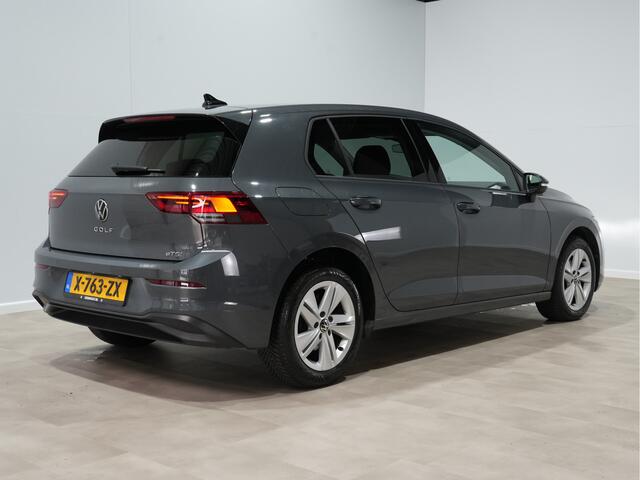 Volkswagen GOLF 1.0 eTSI 110pk DSG Life Business Navigatie Massage Stoel/Stuurverw. Acc LED 52