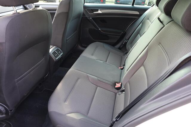 Volkswagen GOLF 1.5 TSI Highline Business R PANO STOELVERW. CARPLAY STUURFLIPPERS ADAPTIVE-CRUISE DAB NAVI CLIMA HILL-HOLD 2XPDC 18''LMV