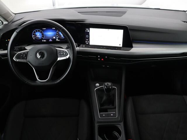 Volkswagen GOLF Variant 1.0 TSI Life Business | Memory | Stoel & stuurverwarming | Adaptive Cruise | Camera | Carplay | Navigatie | Sfeerverlichting