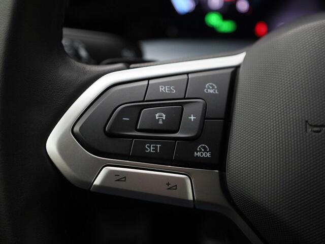 Volkswagen GOLF 1.5eTSI/150PK Goal DSG · Navigatie · Trekhaak · Apple/Android Car Play · Garantie t/m 27-03-2027