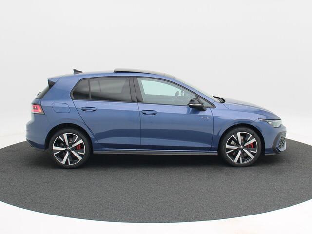 Volkswagen GOLF 1.5 TSi 272 Pk Automaat eHybrid GTE | Panoramadak | Matrix LED | Head-Up Display | Stoel- & Stuurverwarming | Stoel koeling | Camera | Draadloos Laden | Trekhaak | 23.682 Km!