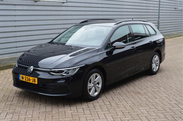 Volkswagen GOLF 1.5 eTSI Style O.a: Stoel+Stuurverw, Haak, Camera, Clima, Carplay, Etc. All-in prijs!