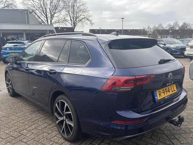 Volkswagen GOLF Variant 1.0 TSI Life Business 110PK | Adapt. Cruise | CarPlay | Stoelverwarming | Elektr. Stoel | Camera