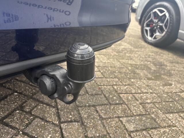 Volkswagen GOLF Variant 1.0 TSI Life Business 110PK | Adapt. Cruise | CarPlay | Stoelverwarming | Elektr. Stoel | Camera