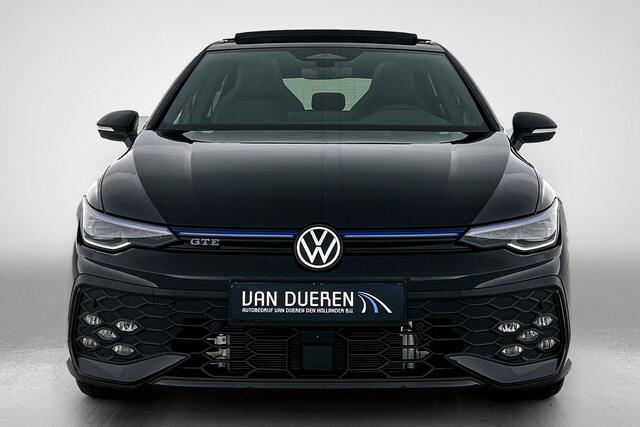 Volkswagen GOLF 1.5 eHybrid GTE Pano, ACC, Carplay, 360* Camera