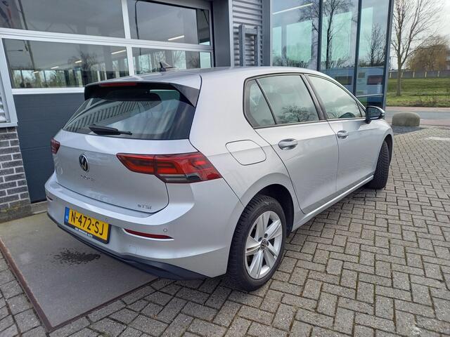 Volkswagen GOLF 1.0 eTSI Life AUT - 1 EIGENAAR - NL AUTO - VIRTUAL COCKPIT -
