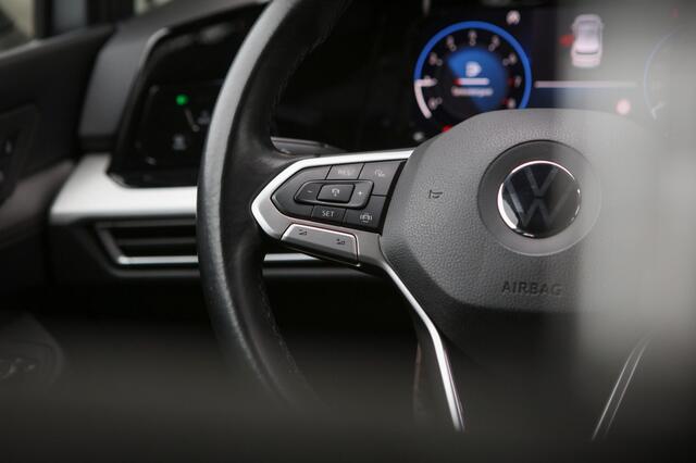 Volkswagen GOLF 1.0 TSI Life Bns | Sfeerverlichting | Stoel/Stuurverwarming |