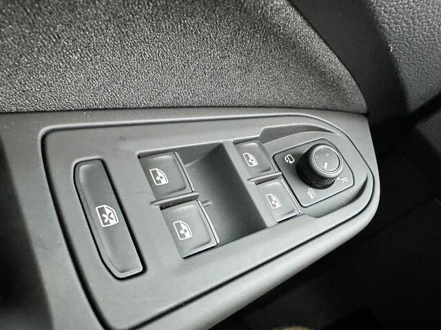 Volkswagen GOLF 1.5 ETSI