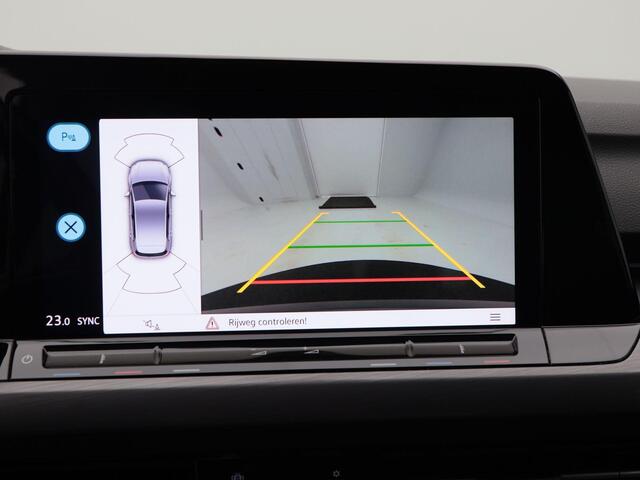 Volkswagen GOLF 1.5 TSi 130 Pk Style | Camera | Adaptive Cruise | Navigatie | CarPlay | Full LED | 17 Inch | 117.820 Km !!