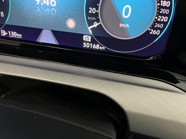 Volkswagen GOLF Variant 1.0 eTSI Life Business / AUTOMAAT/ CRUISE/ CLIMA/ STOELVERWARMING/ NAVI/ APP-CONNECT/ PARK. SENSOREN