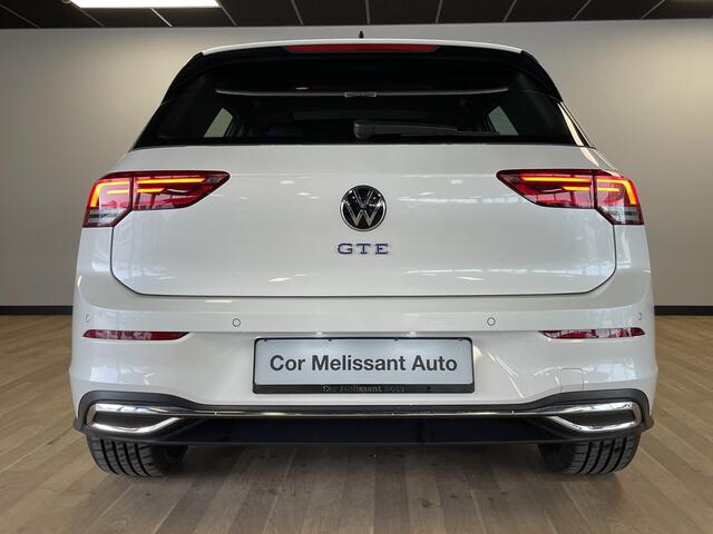 Volkswagen GOLF 1.4 eHybrid 245pk PANO/KEYLESS/DCC/CAMERA