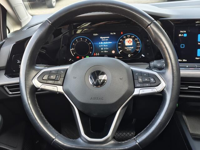 Volkswagen GOLF 1.5 eTSI Style | El. Schuif/Kanteldak | Navi | 360 camera | Sens