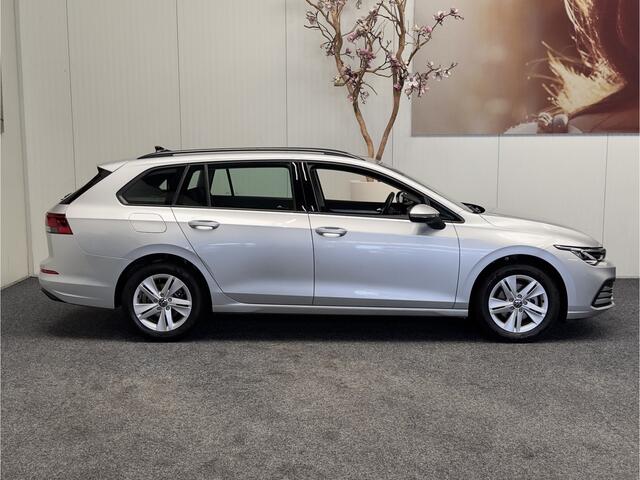 Volkswagen GOLF VARIANT 1.0 TSI LIFE BUSINESS NAVIGATIE VIA APPLE CARPLAY/ANDROID ADAPTIVE CRUISE CONTROL CLIMATE CONTROL STOELVERWARMING RIJSTROOKSENSOREN PDC ZEER MOOI !! 3010