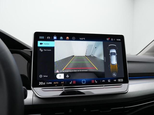 Volkswagen GOLF 1.5 eHybrid 204 pk Life Edition | Stuur-/stoelverwarming | Achteruitrijcamera | Adaptive Cruise