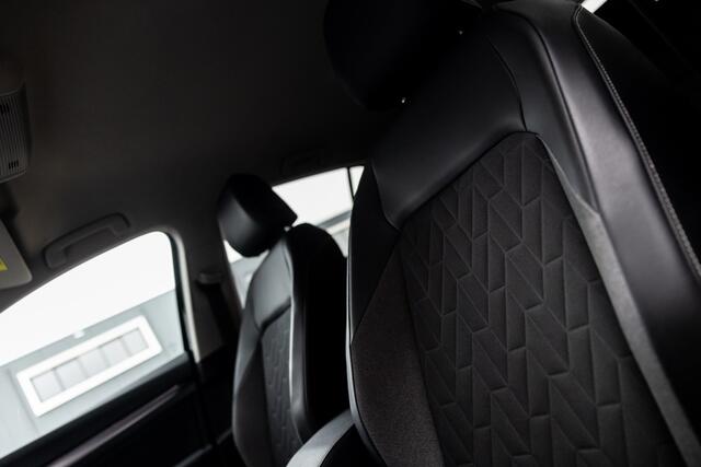 Volkswagen GOLF VIII Lim. 1.5 TSI Goal | Stoelverwarming | PDC V+A | CarPlay |