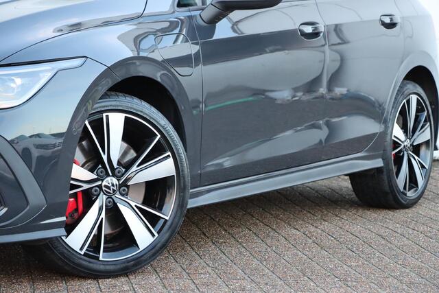 Volkswagen GOLF 1.4 TSI eHybrid 245pk DSG6 | Trekhaak | Voor+Achterstoelverwarming | Stuurverwarming | Camera