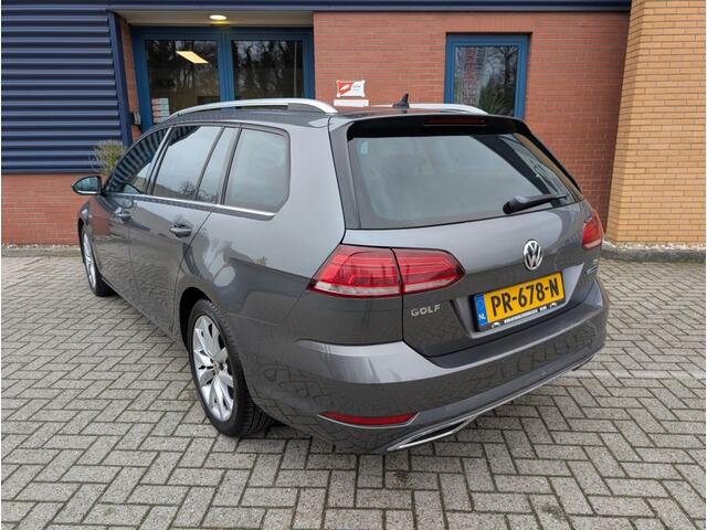 Volkswagen GOLF 1.5 TSI HIGHLINE, adaptieve cruise, Virtual Cockpit, airco, PDC, Carplay, 4 Nieuwe All Season Banden.